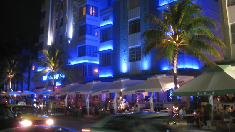 Limo Service South Beach Miami