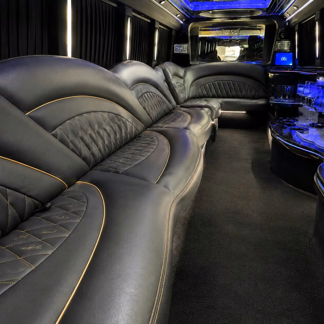 chrysler 300 limo interior